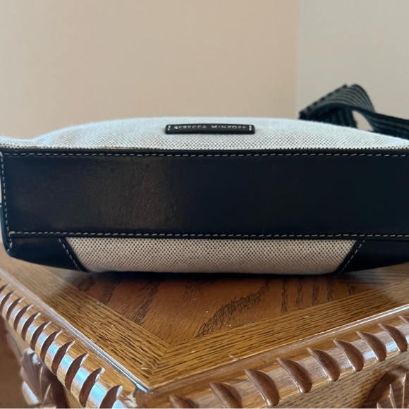 Crossbody bag - Picture 4 of 6